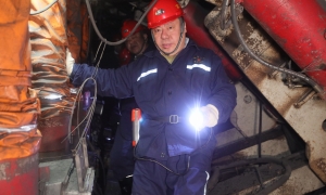 張秉德在富力礦調研檢查時強...